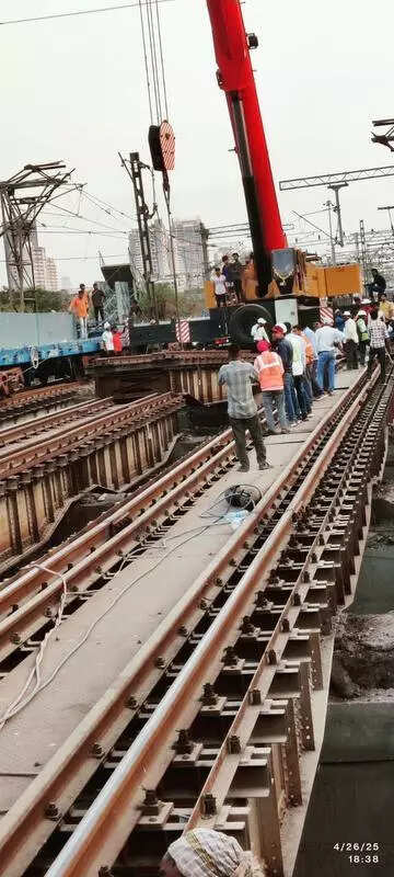 WR cancels 90 suburban trains for bridge and line upgrade work