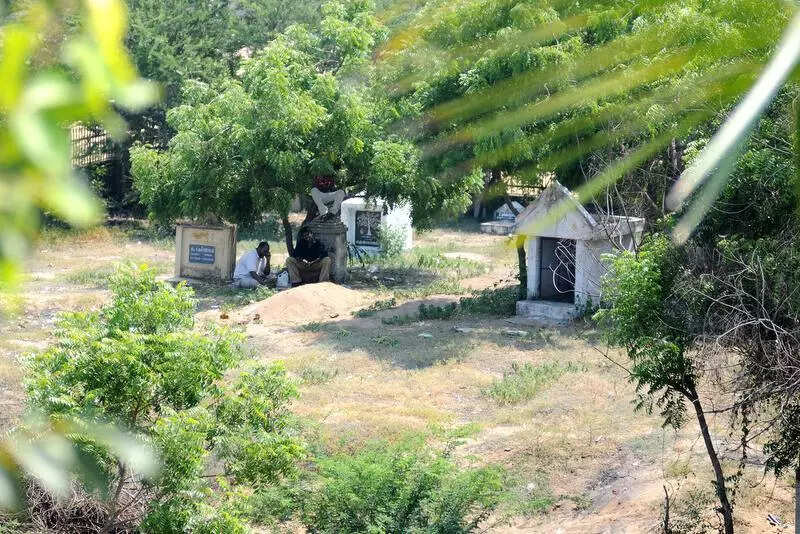 GCC to give new life to 50 burial grounds