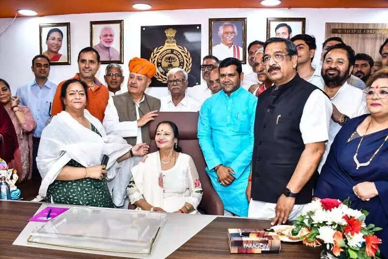 As mayor’s husband named adviser, it’s Cong taking aim at ‘parivarvaad’