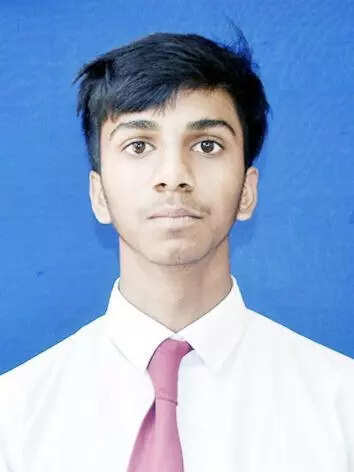 Gumla boy scores 98.4% in ICSE