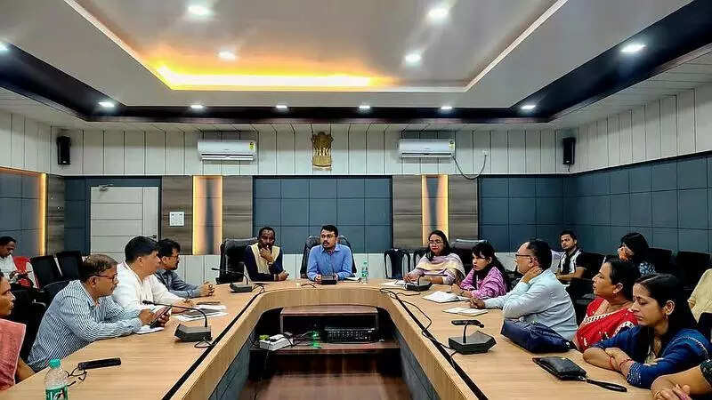 Tinsukia DC orders urgent action on 10 flood-prone areas