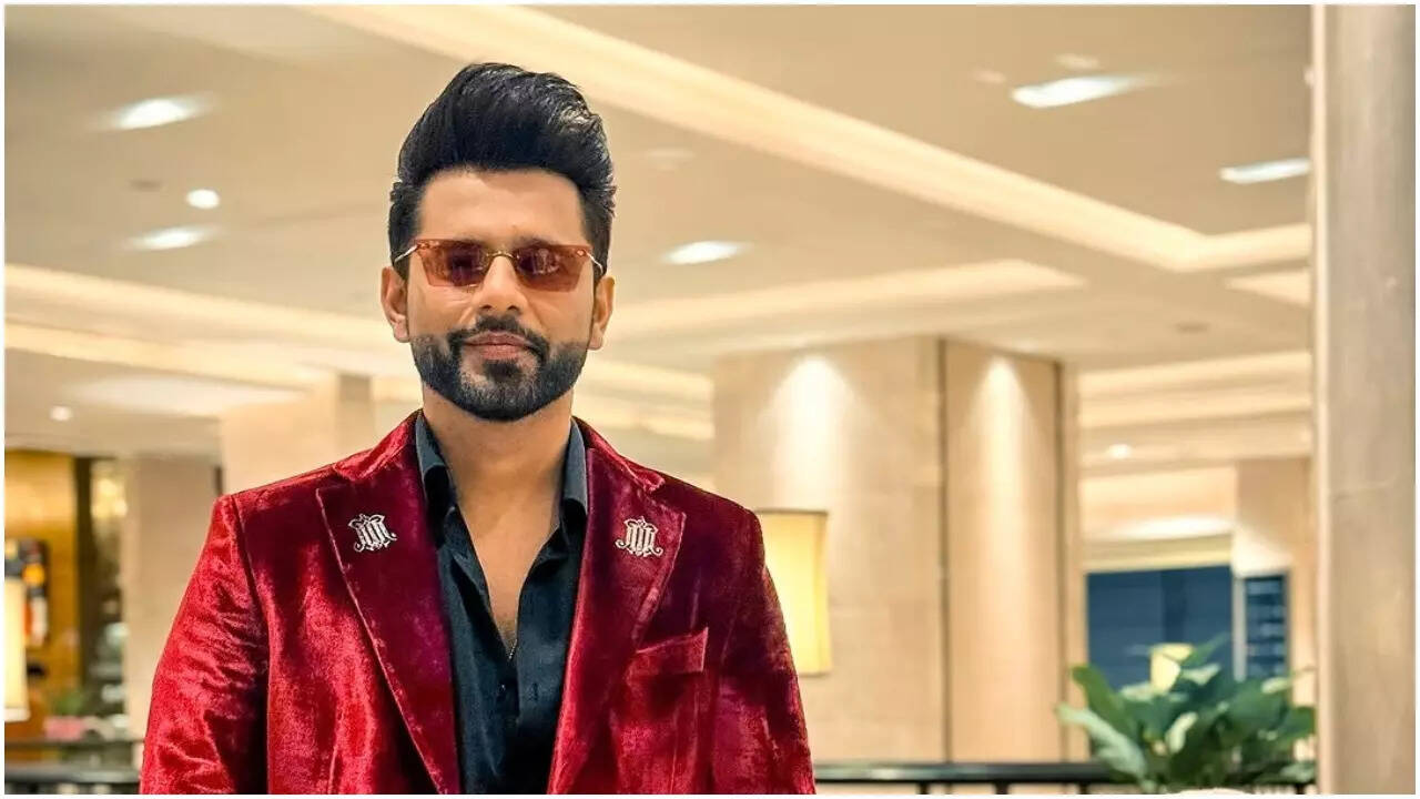 Singer Rahul Vaidya sells two flats in Oshiwara for Rs 5 cr