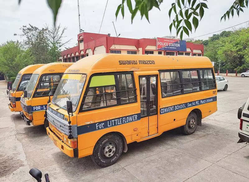 2k school buses older than 15-yrs plying on Hyderabad roads