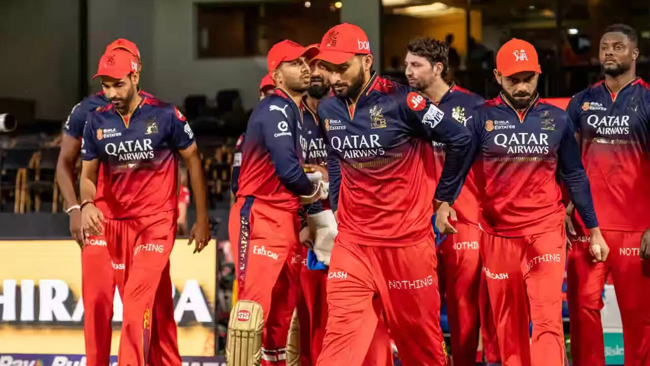 IPL Live: Patidar, Jitesh key as RCB eye 200 plus