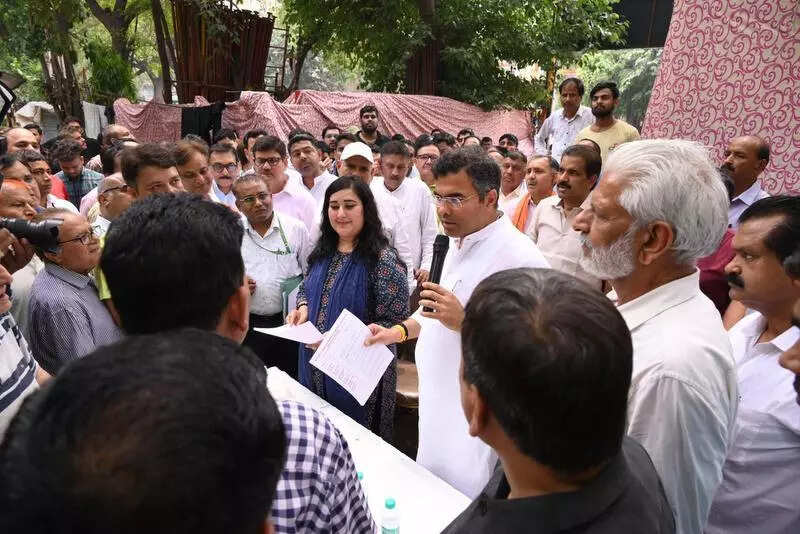 Delhi PWD minister promises no waterlogging during monsoon