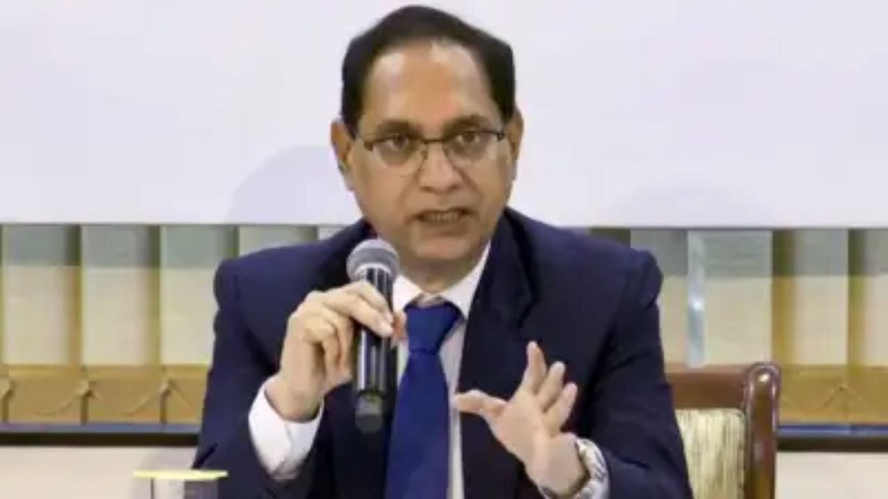 Sebi, FinMin push centralised KYC rollout; AI tools tackle 70,000 fraud cases: Pandey