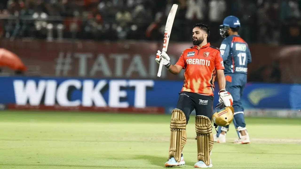 Prabhsimran bats for ailing father, undergoing dialysis thrice a week