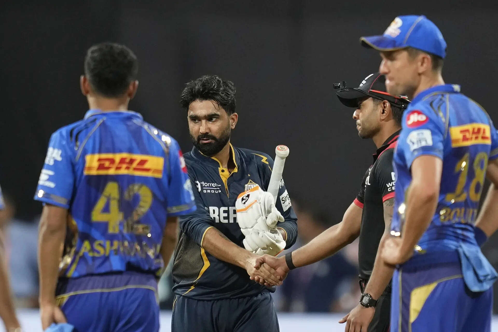 MI vs GT Live Score: Sai Kishore removes Suryakumar Yadav