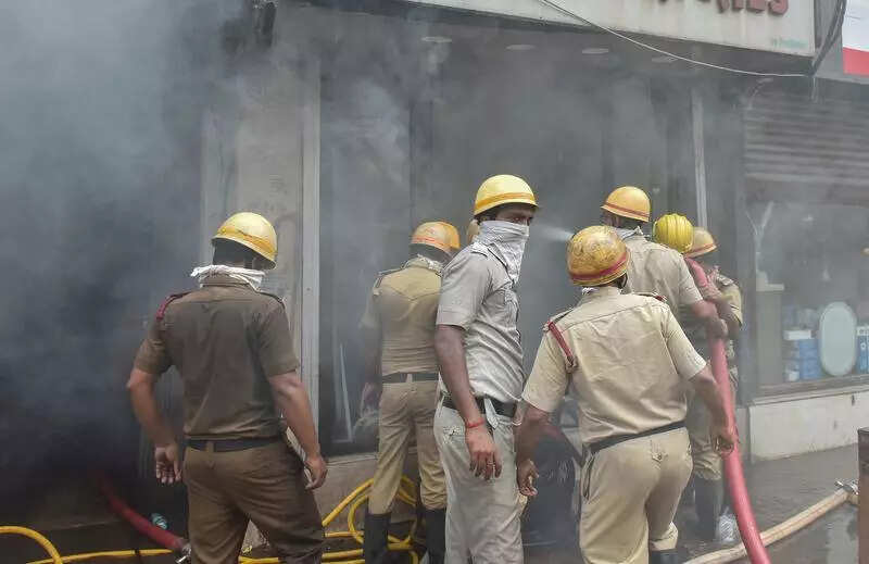 Prompt evacuation after Poddar Court fire