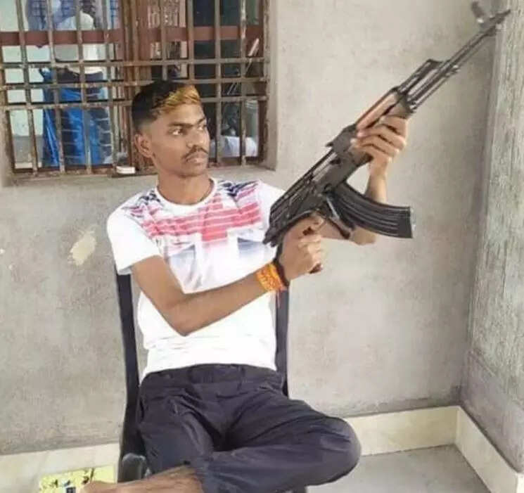 Slain gangster’s mother moves HC, seeks CBI probe