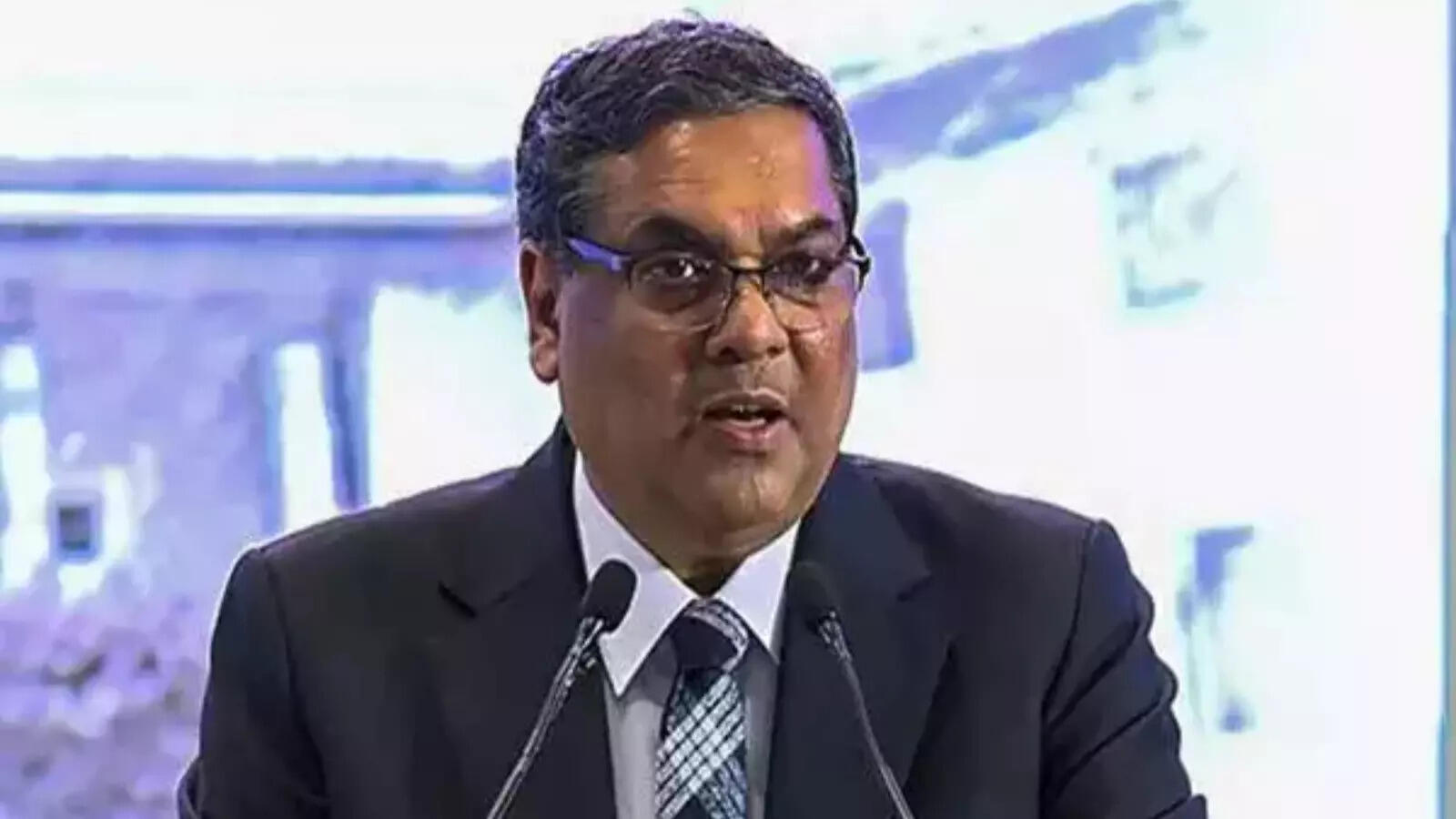 CJI writes to President Murmu, PM Modi on cash found at Justice Verma's house
