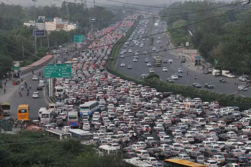 Delhi-Ggn e-way to get 245-crore revamp, 1st since it opened in 2008