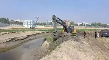 Kathauta cleaning: Officials assure no disruption of water supply