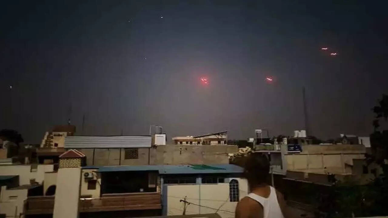 msid 121046353,imgsize 22266 https://jaipur.visitinrajasthan.com/wp-content/uploads/2023/10/cropped-cropped-R-2.png