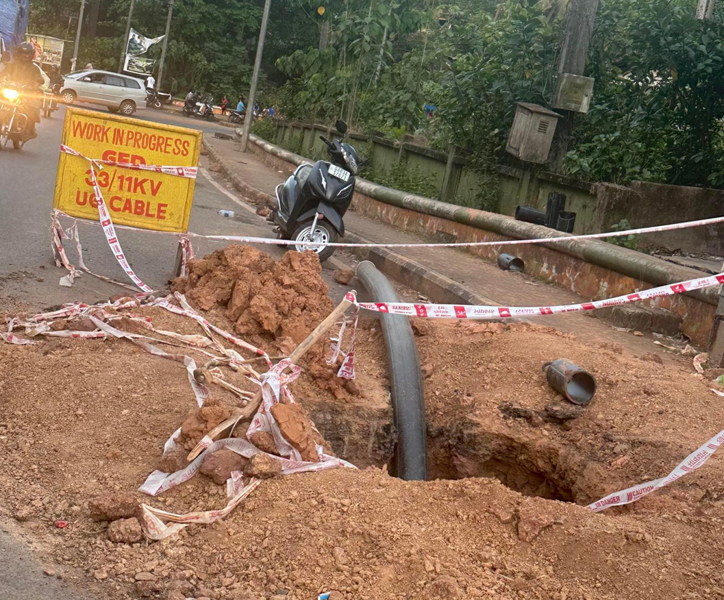 BSNL files plaint against power dept contractor