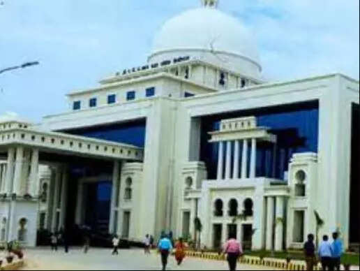 Industry heads to contribute to AKTU syllabus from new session