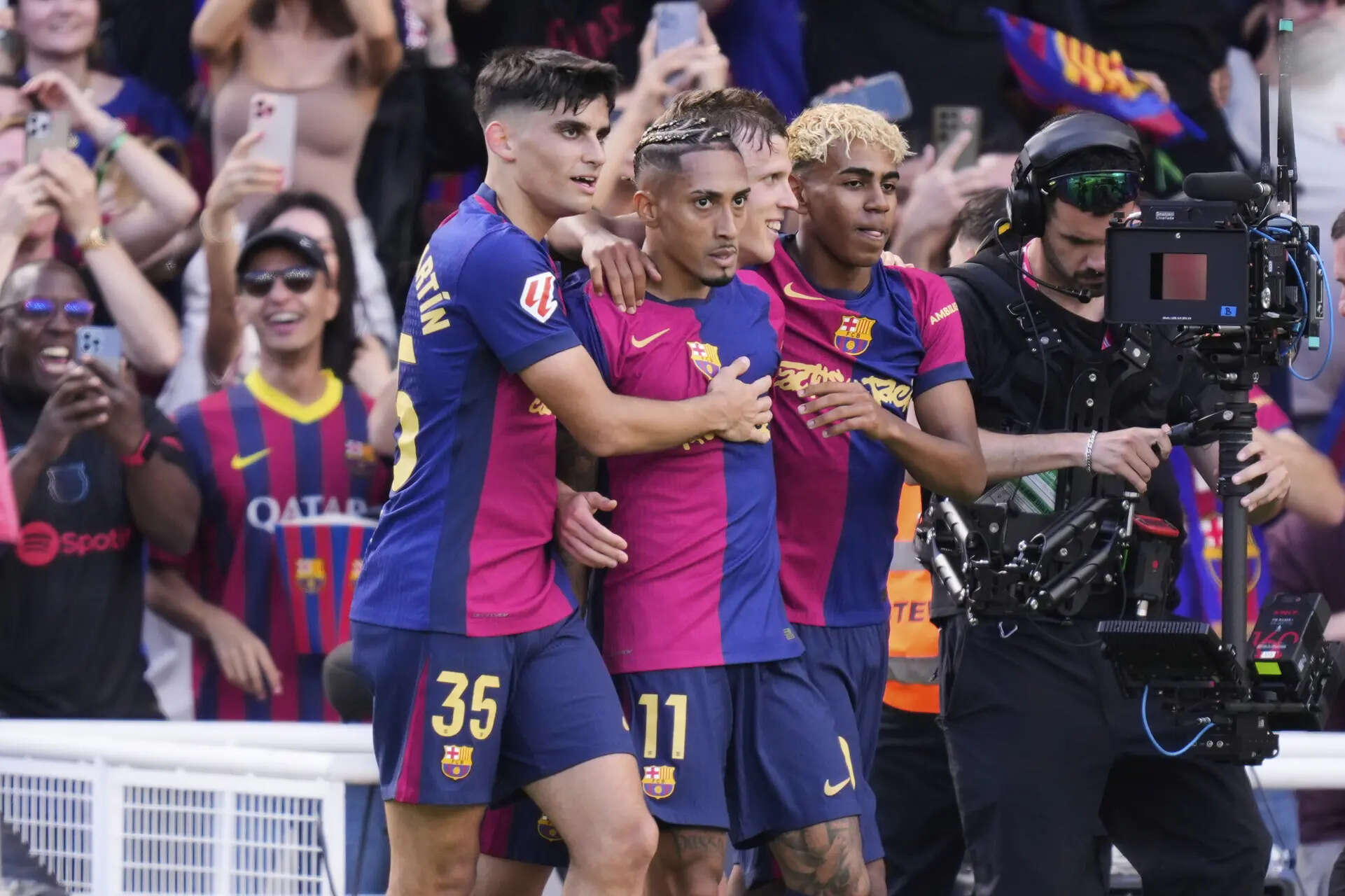 Barcelona edge Real Madrid 4-3 in epic El Clasico, move closer to title