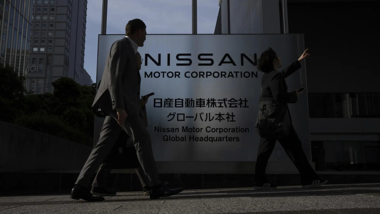 Nissan cuts 20000 jobs, shuts 7 plants after $4.5 billion loss