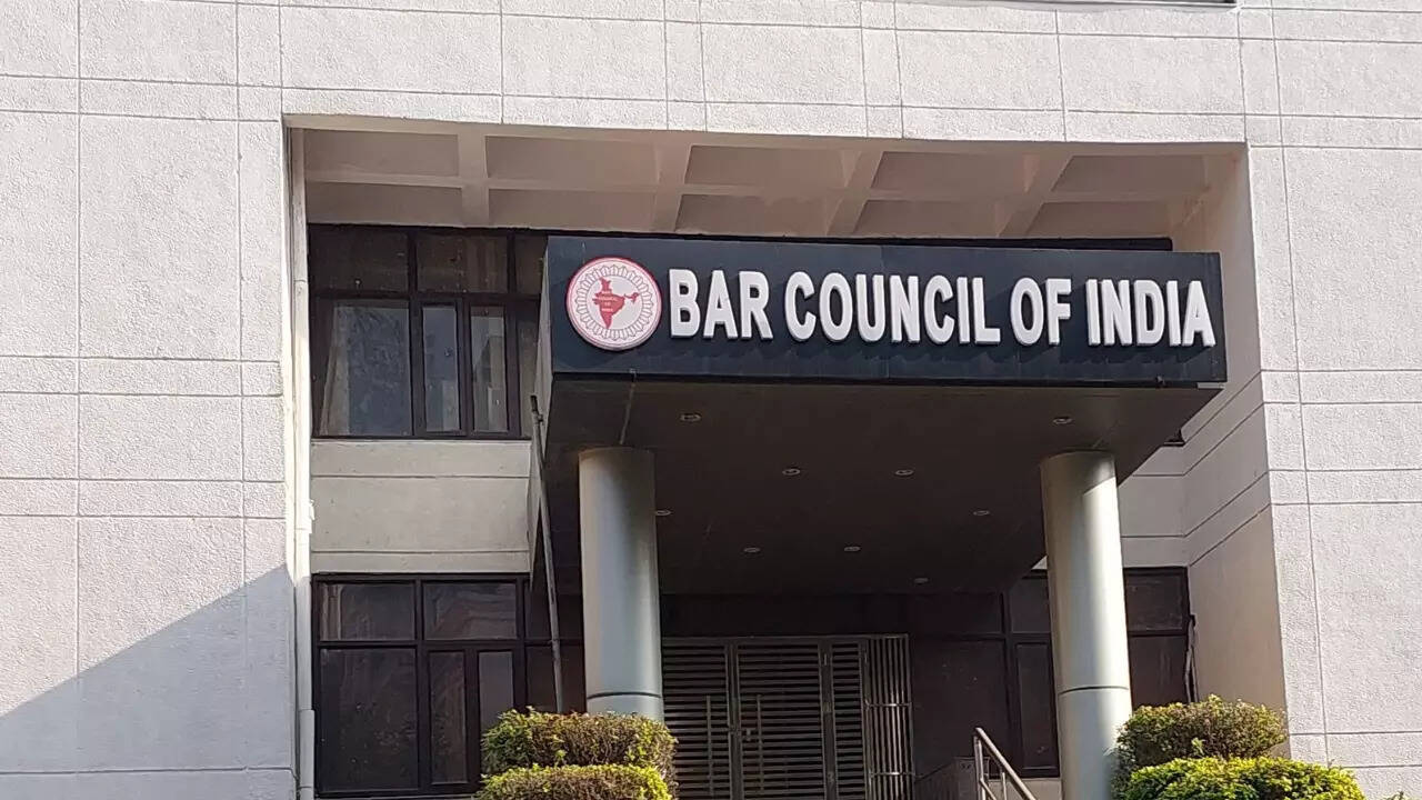 Bar council clears path for foreign lawyers, firms to practice in India