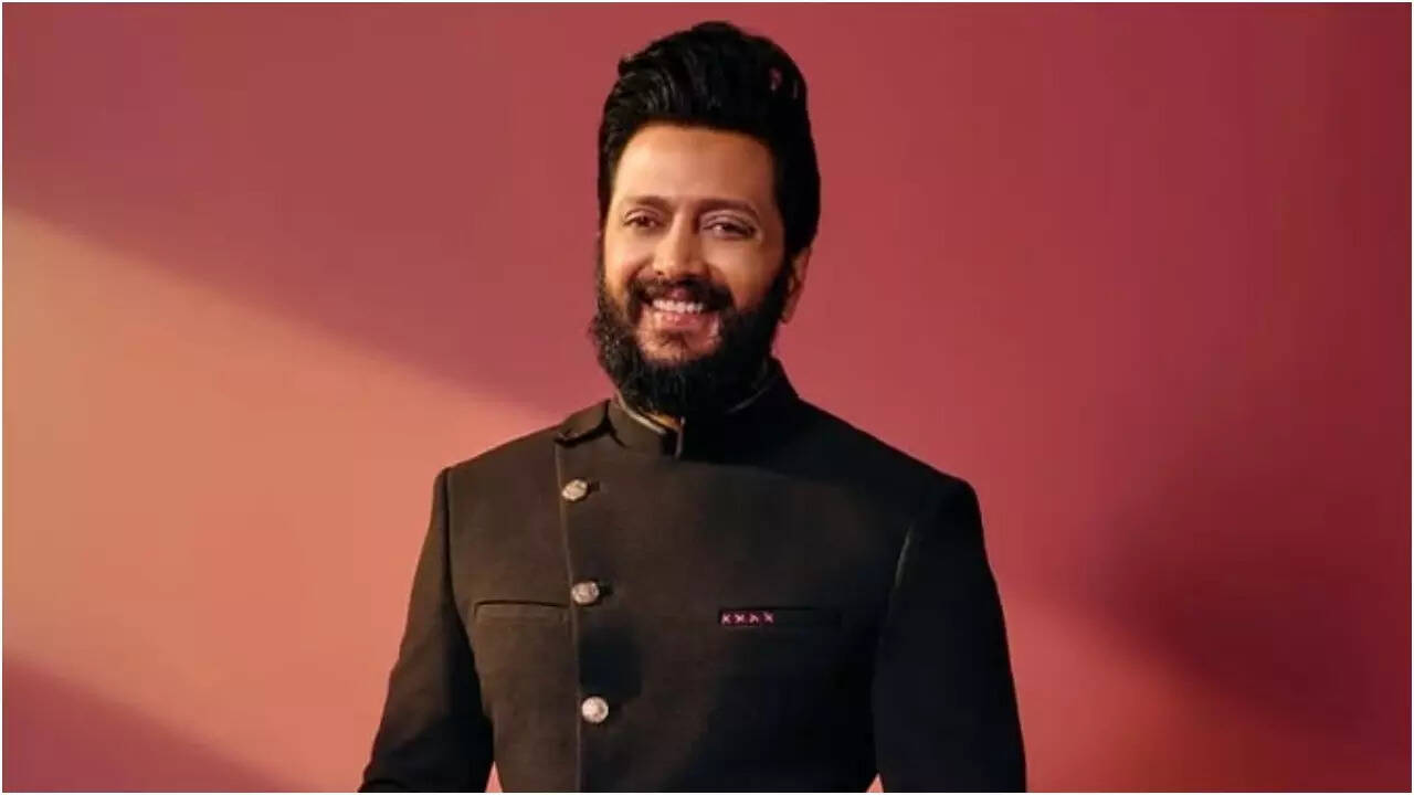 Riteish reveals whether he has received his due in B'wood