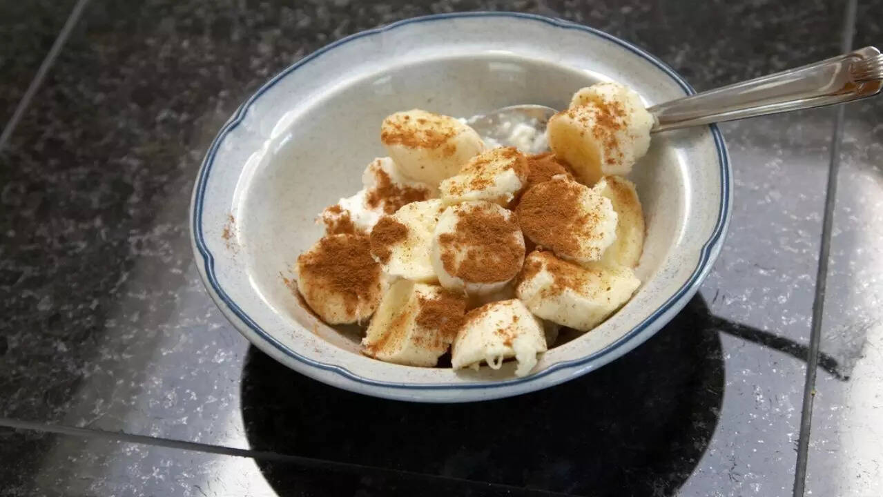 banana and cinnamon