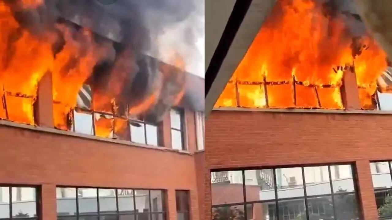 Fire breaks out at Sri Guru Gobind Singh College of Commerce in Delhi