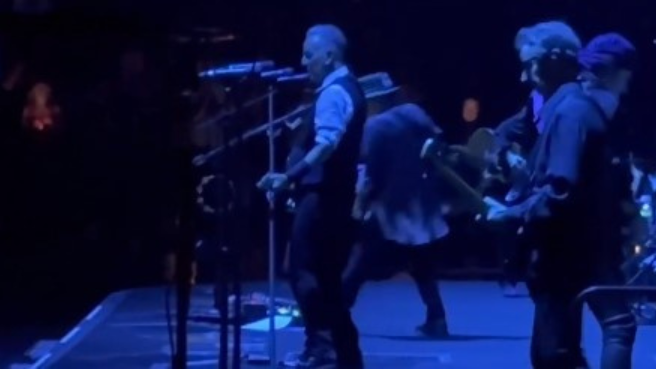 'Born in the USA' singer Bruce Springsteen says Trump is incompetent, 'running rogue'
