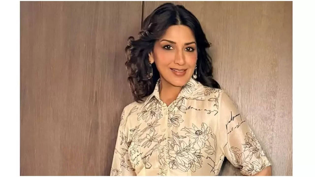 Sonali was unaware of pregnancy during 'Cham Cham' shoot