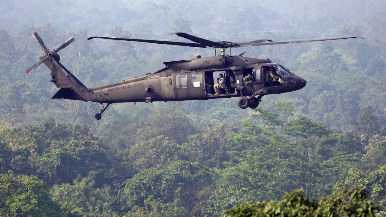 'Was missing for 20 seconds': US Army on Black Hawk which lost contact with air traffic near Pentagon