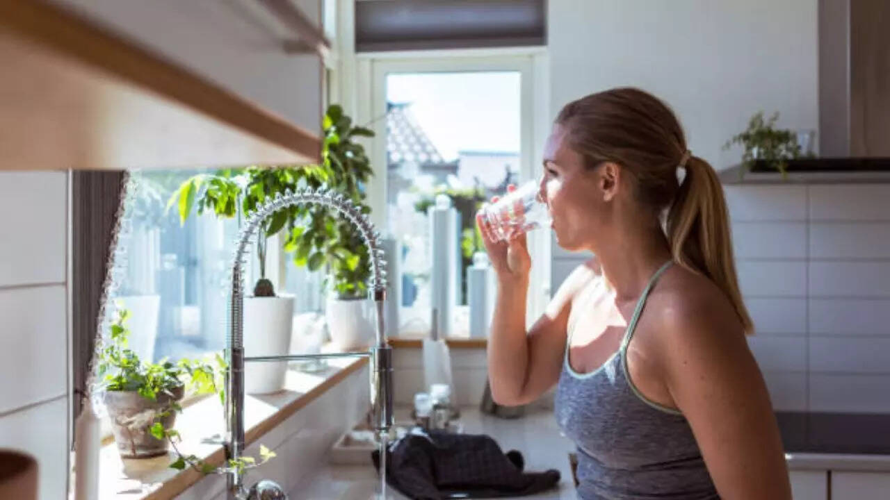 Water prevents kidney stones