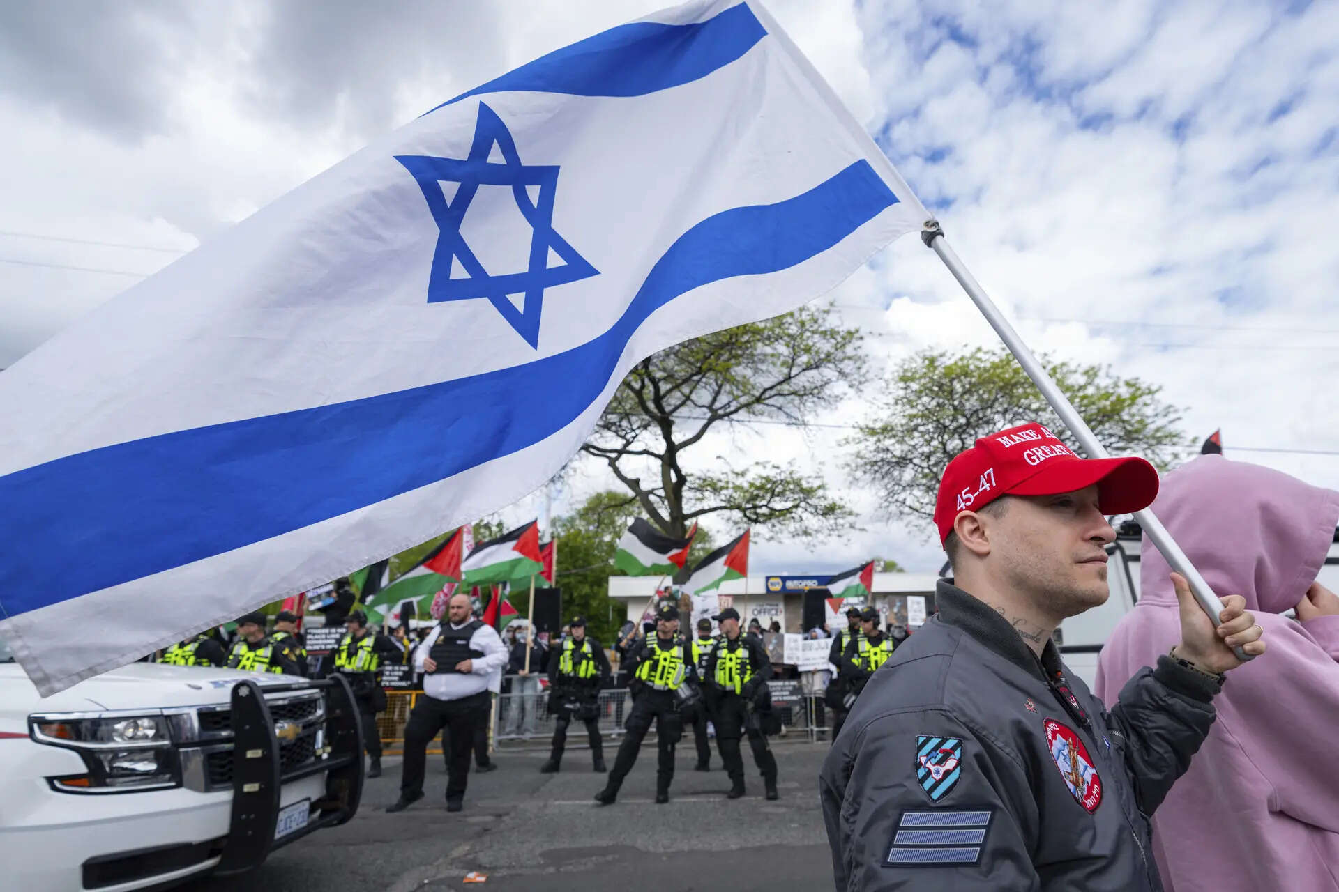 Israeli FM praises Trump's support for Israel with visiting envoy