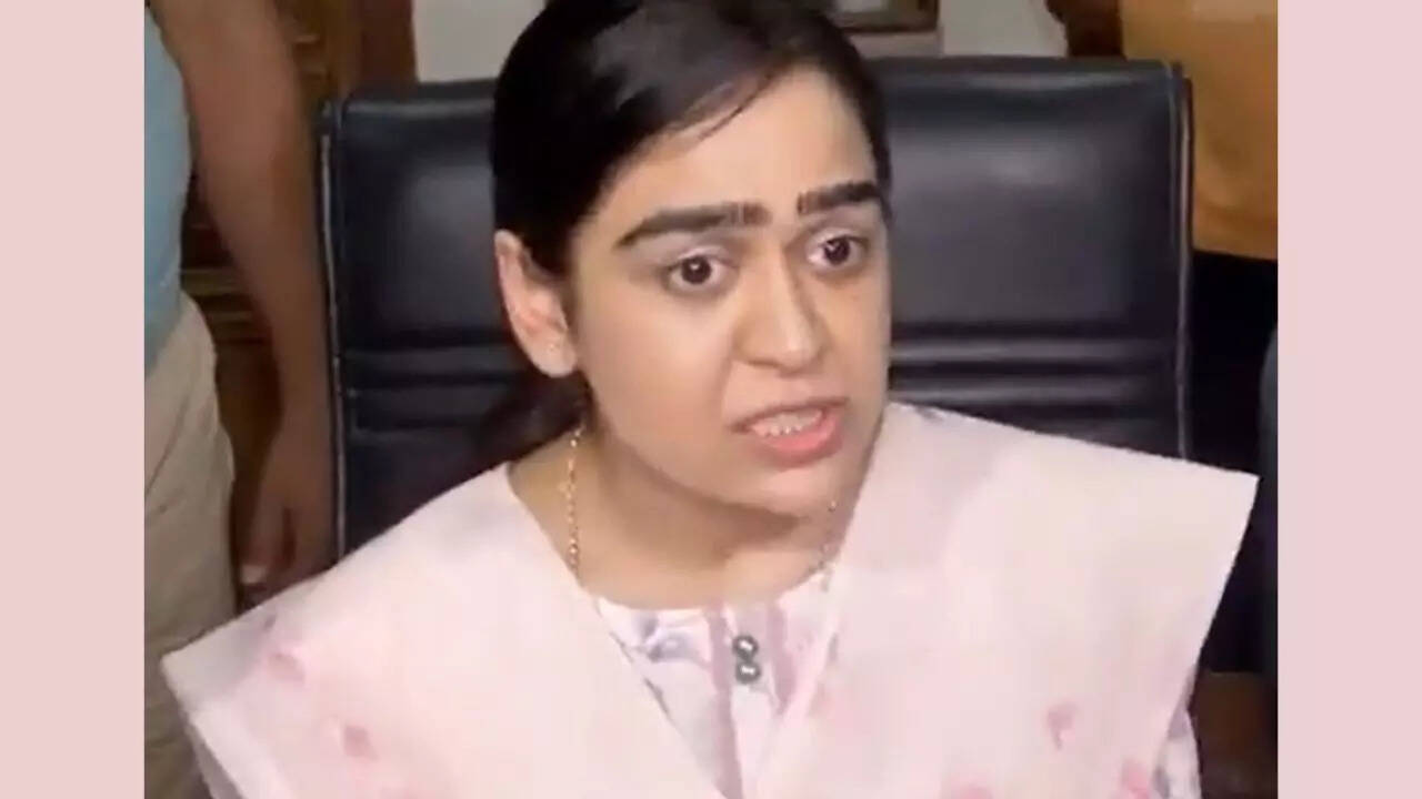 Why was my life ruined? Tej Pratap Yadavs ex-wife lashes out at Lalu family amid row