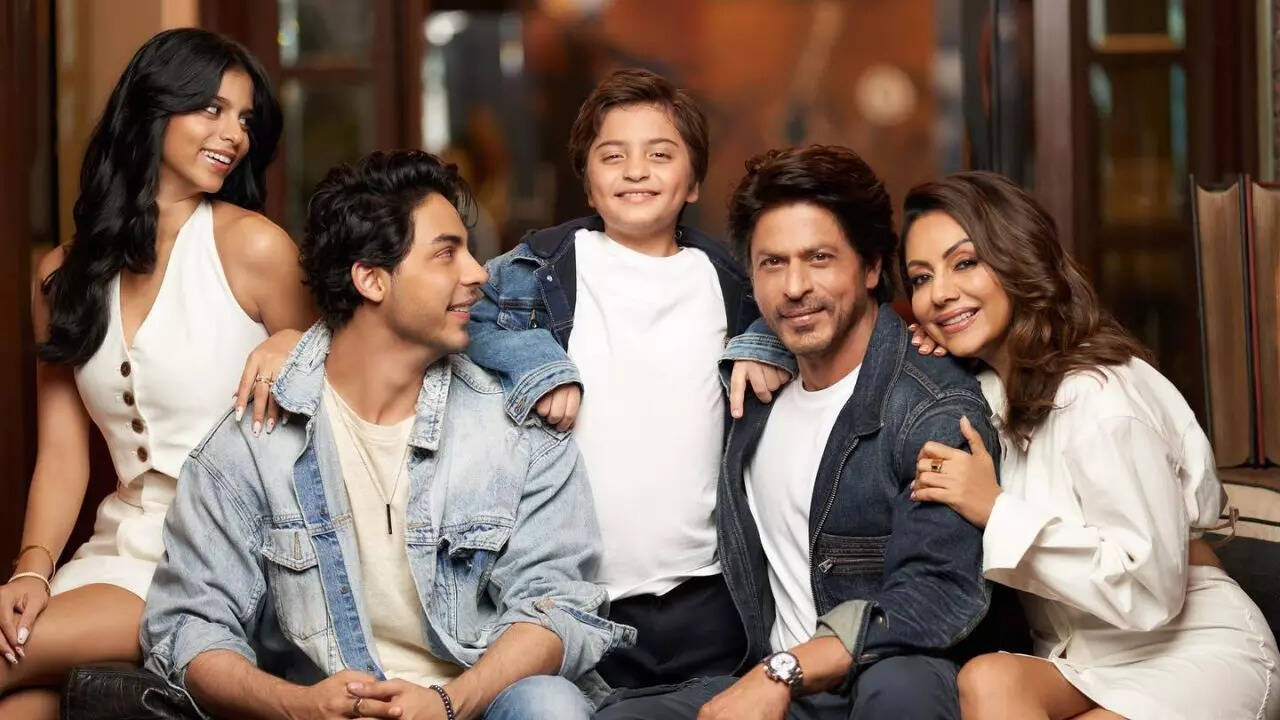 'The chemistry between SRK -Aryan is crazy': Avinash