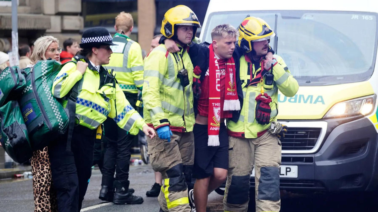 'Could hear bumps as he drove over people': Eyewitnesses recount Liverpool car-in-crowd horror