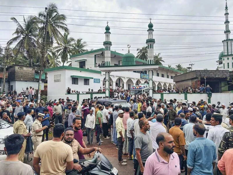 Congress urges Siddaramaiah to form special team to probe murders in Dakshina Kannada