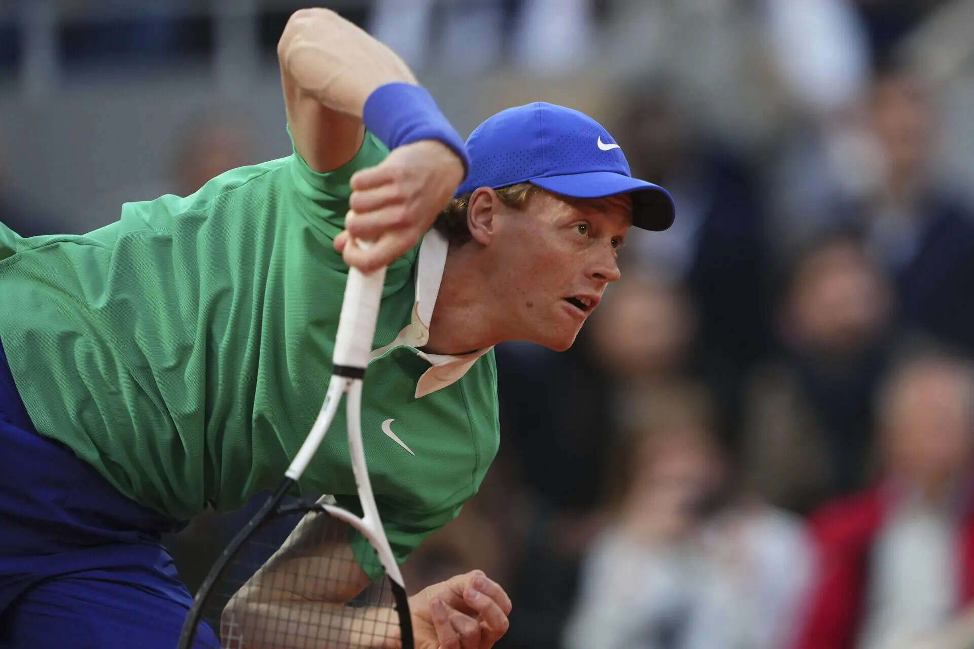 Sinner thrashes retiring Gasquet at French Open, Zverev, Andreeva through