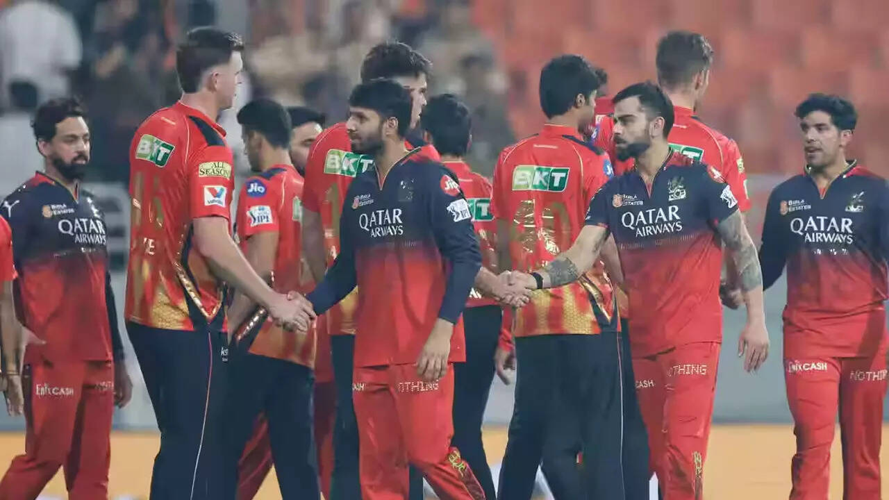RCB's pack of wolves leave PBKS battered in their own backyard