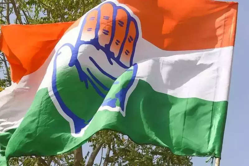 Cong divided over offering key posts to BRS turncoats