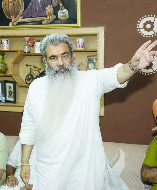 I have a lot to show but for opponents, I am the poll plank: Ashu