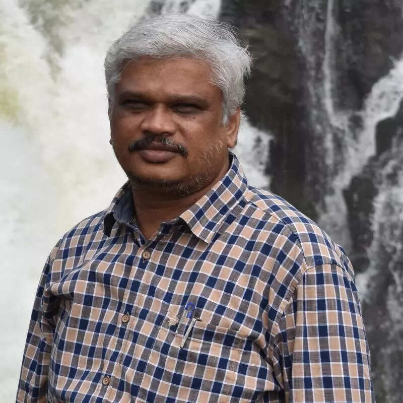 Once a bicycle bookseller, publisher Ganesh now basks in Booker glory