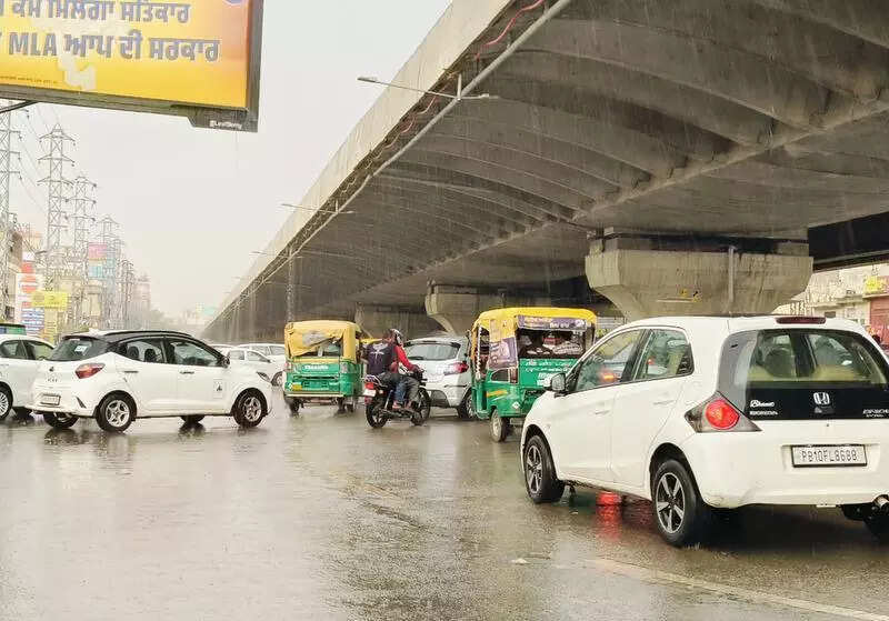 Rain lashes Ludh, more in store for next 4 days