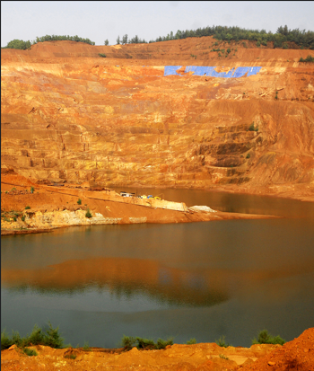 Municipality tells mining firm to desilt Bicholim rivulets in 15 days