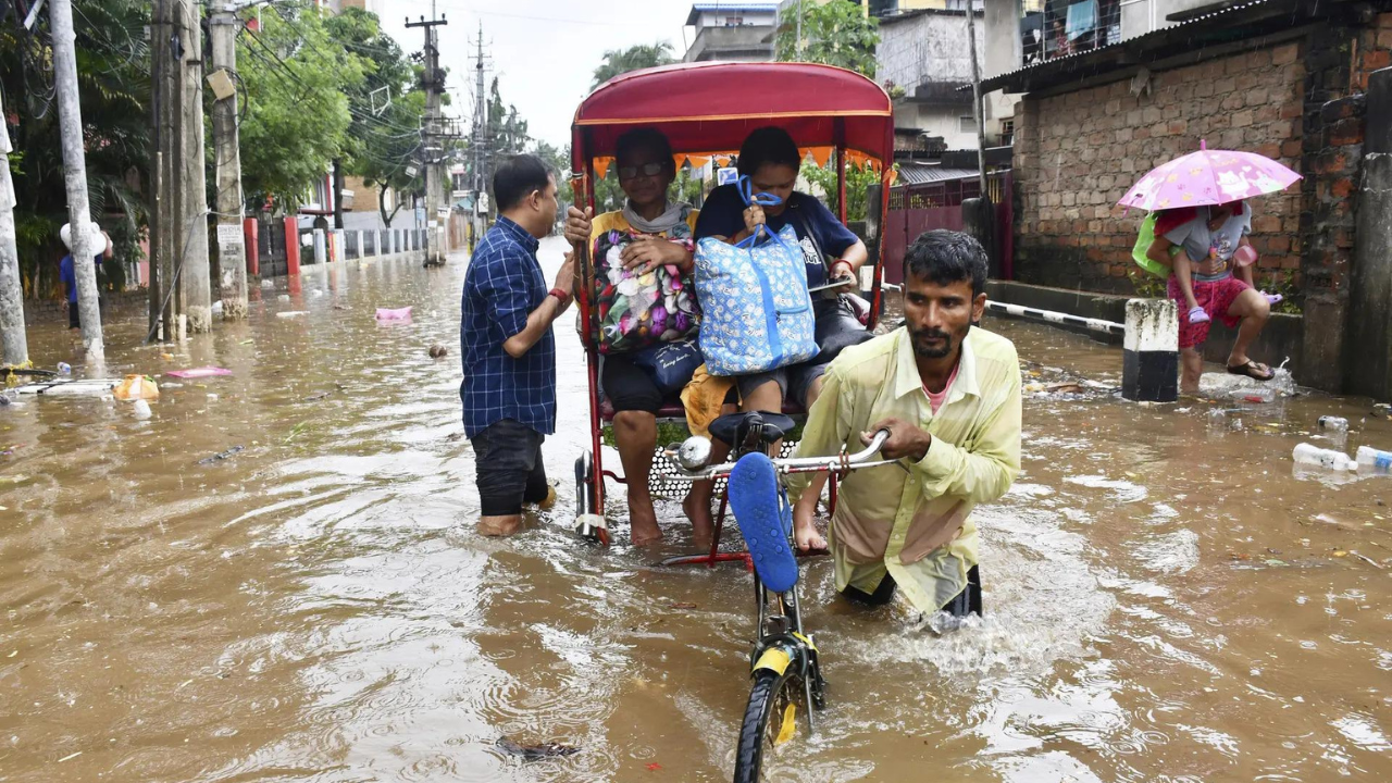 32 dead as floods, landslides devastate northeast in early monsoon season