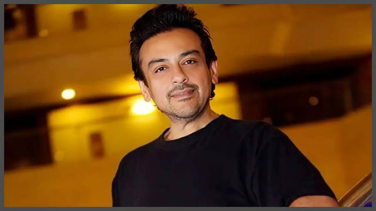 Adnan says Pak denied him visa to attend his mom's funeral