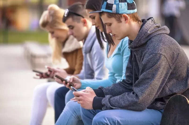 40% medical students addicted to smartphone: Study