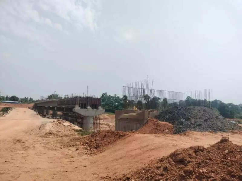 Abducted clerk rescued, hunt to nab culprits underway