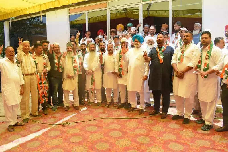 AAP, BJP lose more members to Congress