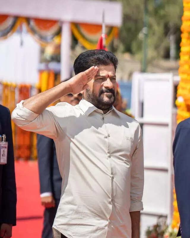 CM sets $3 trillion economy target for T by 2047 when India turns 100