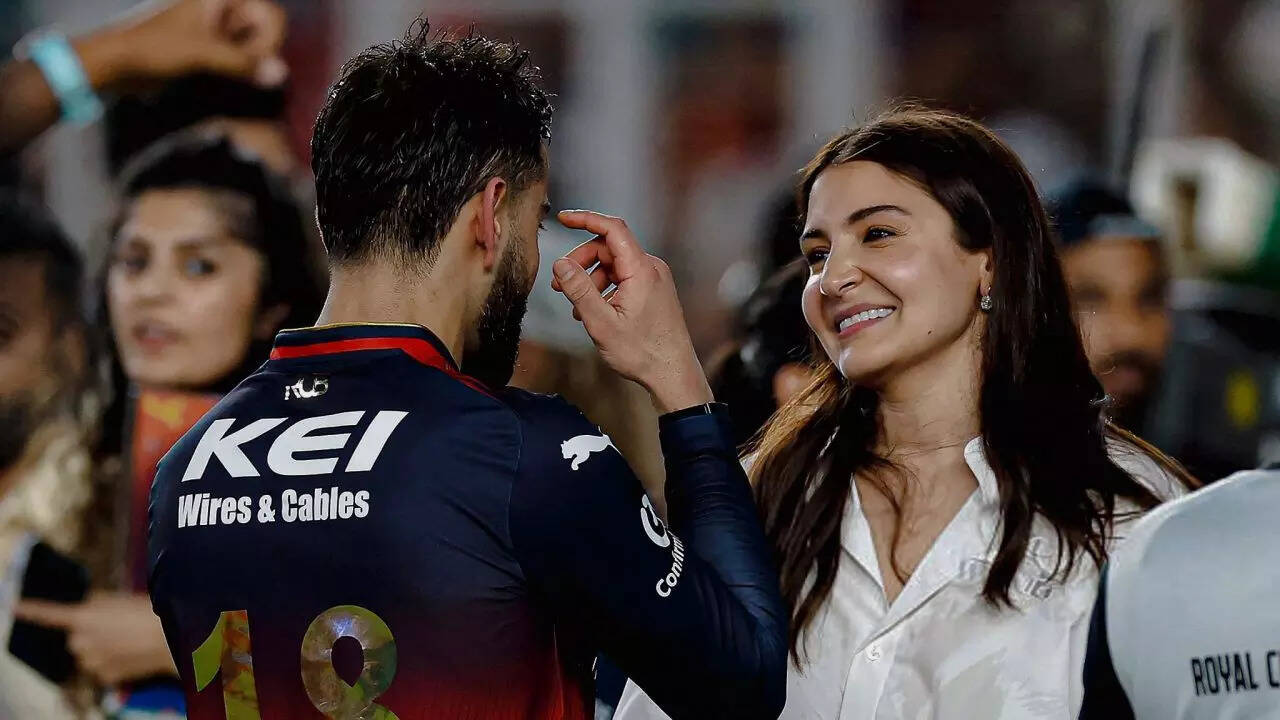 Virat Kohli thanks Anushka for her relentless support