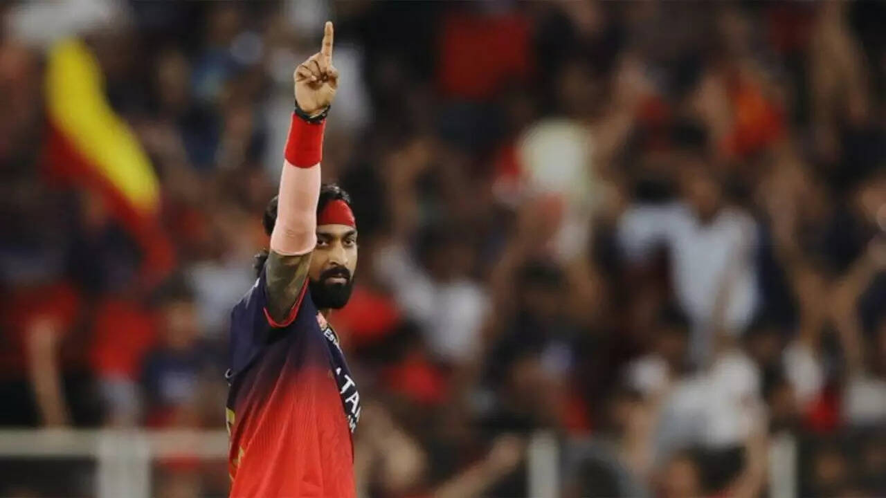 Krunal Pandya reveals telephone chat with brother Hardik Pandya